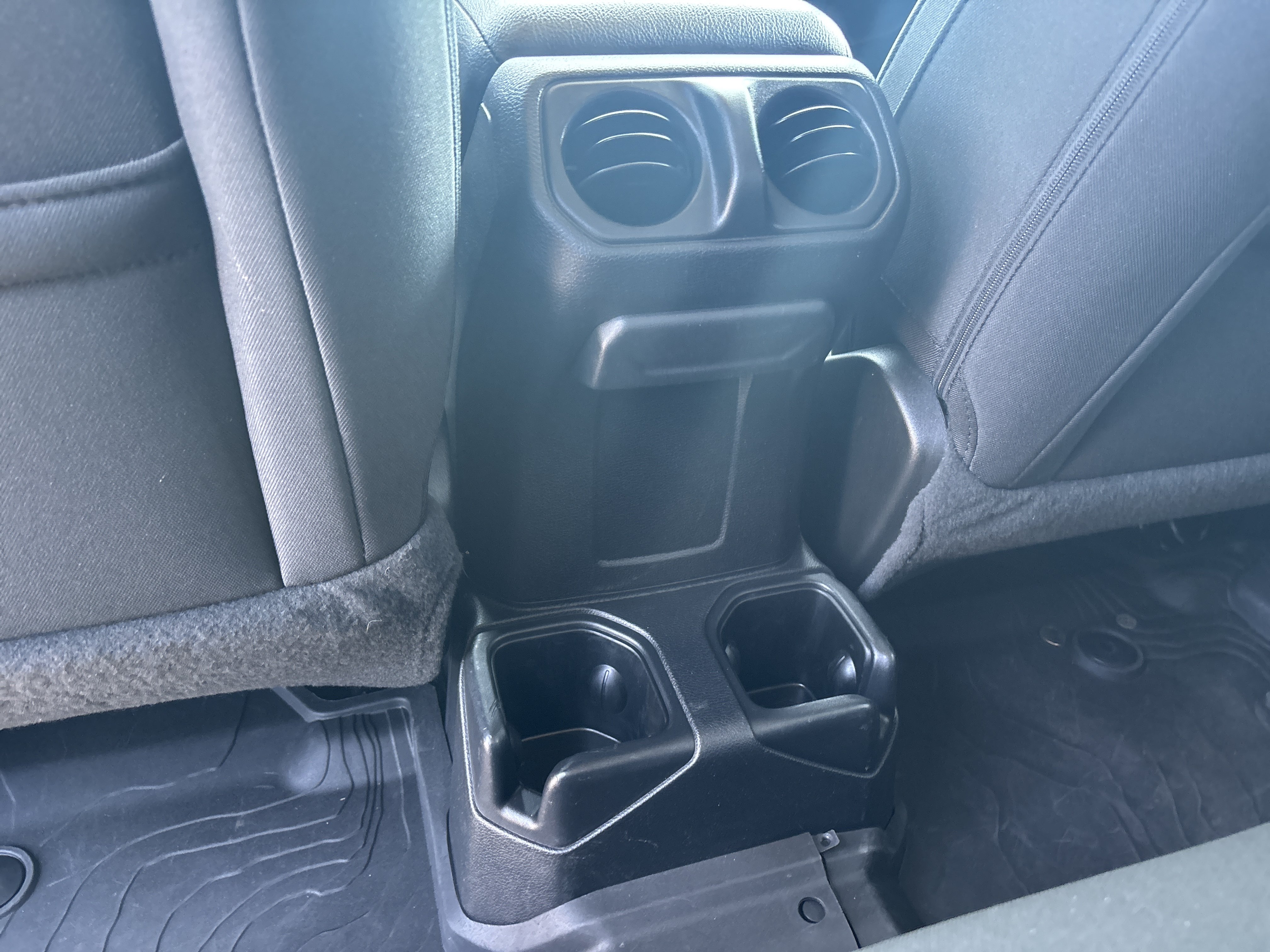 Used 2021 Jeep Gladiator Sport AWD/4WD image 31