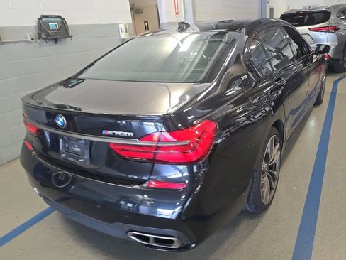Used 2018 BMW M760i xDrive AWD/4WD image 14