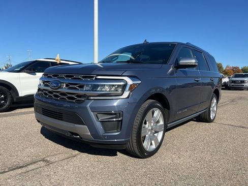 Certified 2022 Ford Expedition Platinum image 31