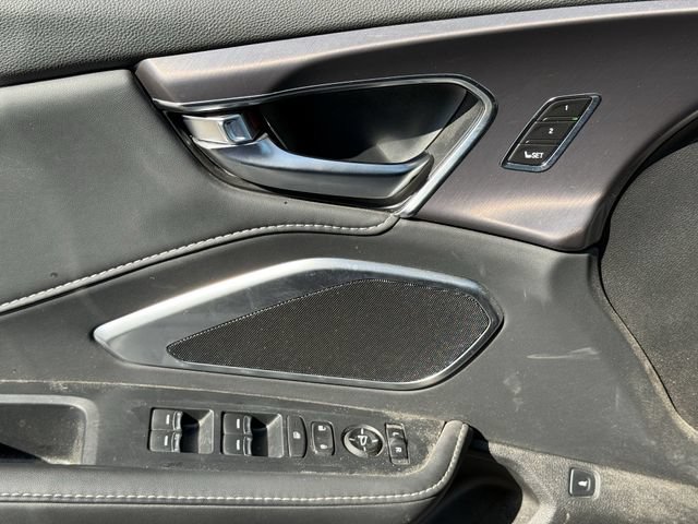 Certified 2025 Acura RDX SH-AWD image 23