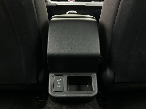 Used 2025 Kia K4 LXS image 12