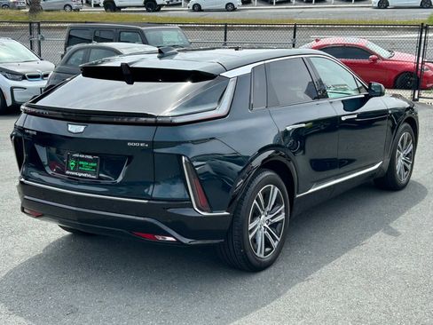 Used 2024 Cadillac Lyriq Luxury w/ LPO, Floor Liner Package image 5