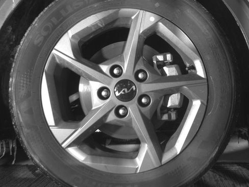 Used 2025 Kia K4 FWD image 13