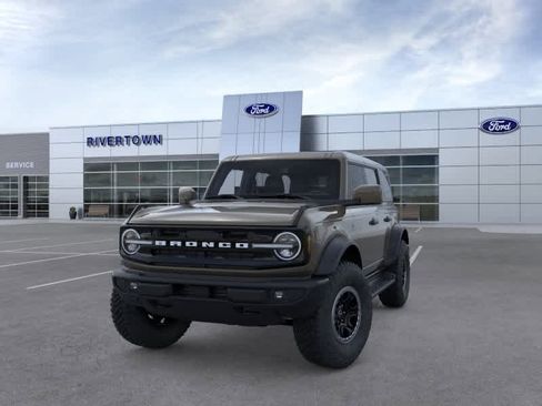 New 2026 Ford Bronco Outer Banks w/ Sasquatch Package AWD/4WD image 2