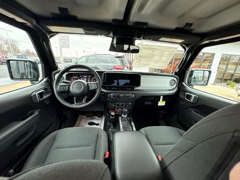 New 2026 Jeep Gladiator Willys image 12