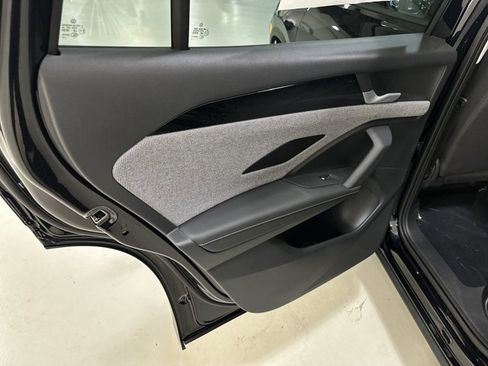 New 2025 Volkswagen Tiguan S image 23