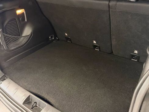 Used 2018 Jeep Renegade Latitude image 8