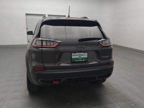 Used 2021 Jeep Cherokee Trailhawk AWD/4WD image 6