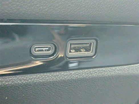 New 2026 Buick Enclave Avenir w/ Super Cruise Package image 25