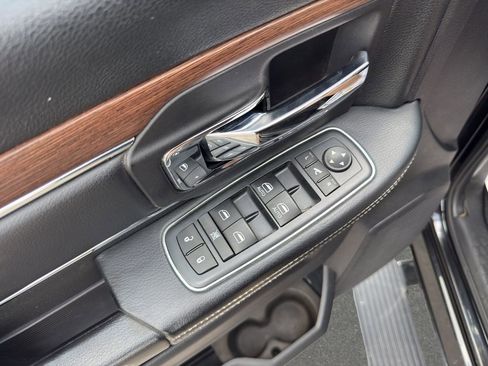 Used 2016 RAM 2500 Laramie AWD/4WD image 12