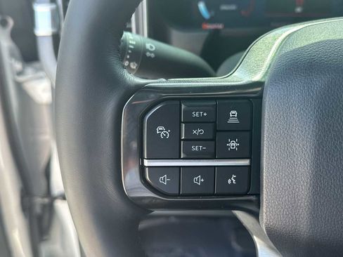 Used 2025 Ford F250 Platinum w/ FX4 Off-Road Package image 42