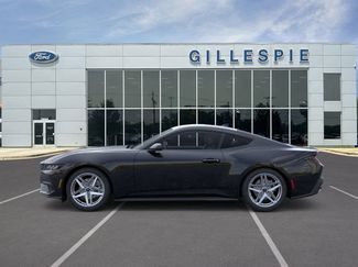 New 2025 Ford Mustang Coupe video 3