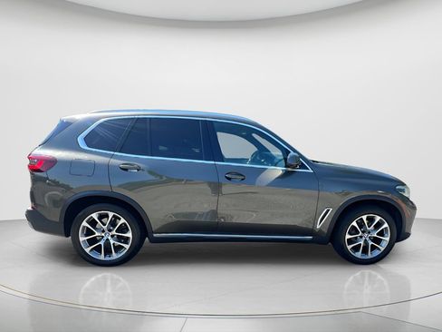 Used 2022 BMW X5 sDrive40i w/ Premium Package RWD image 4