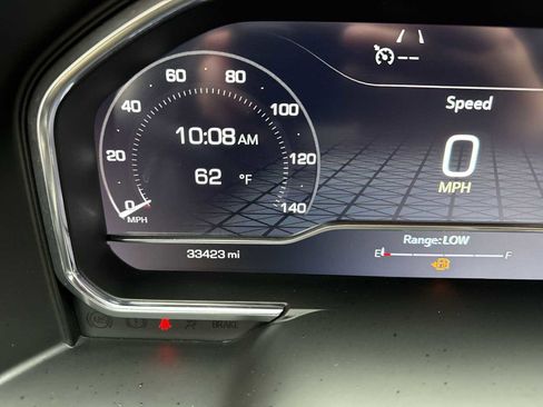 Used 2024 GMC Sierra 1500 AT4 w/ Technology Package AWD/4WD image 10