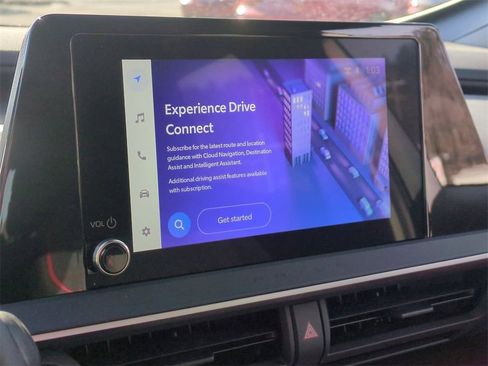 Used 2025 Toyota Prius Plug-In Hybrid image 20