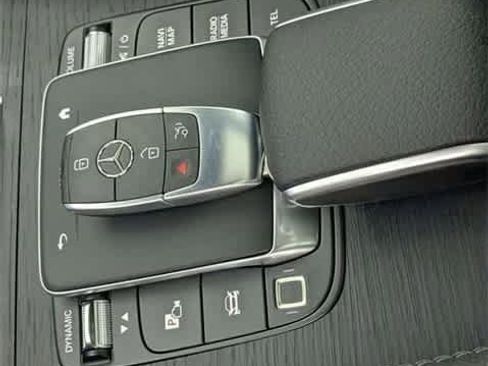 Certified 2025 Mercedes-Benz GLS 450 4MATIC image 38