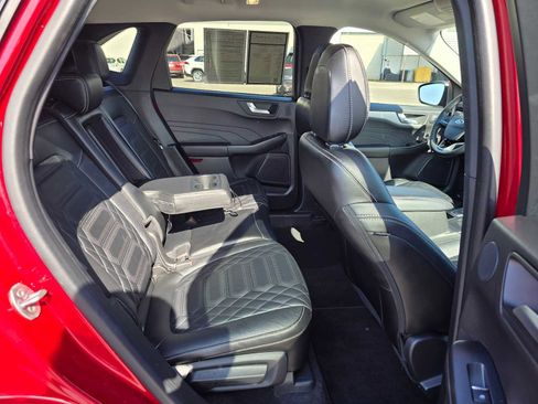 Used 2024 Ford Escape SE w/ PHEV Premium Package FWD image 14