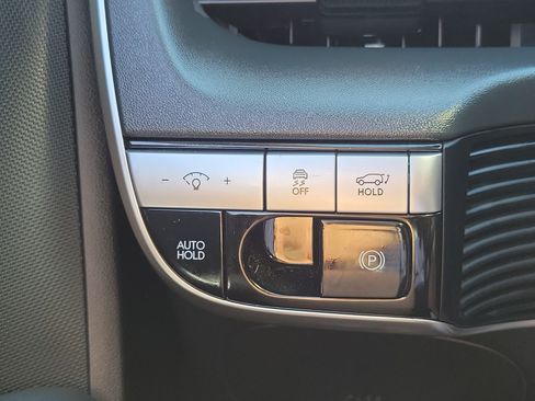 Certified 2024 Hyundai Ioniq 5 SEL RWD image 12