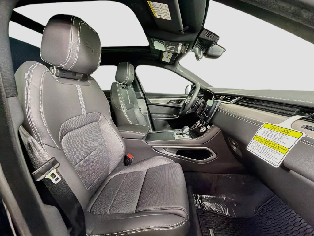 New 2026 Jaguar F-PACE R-Dynamic S AWD/4WD image 30
