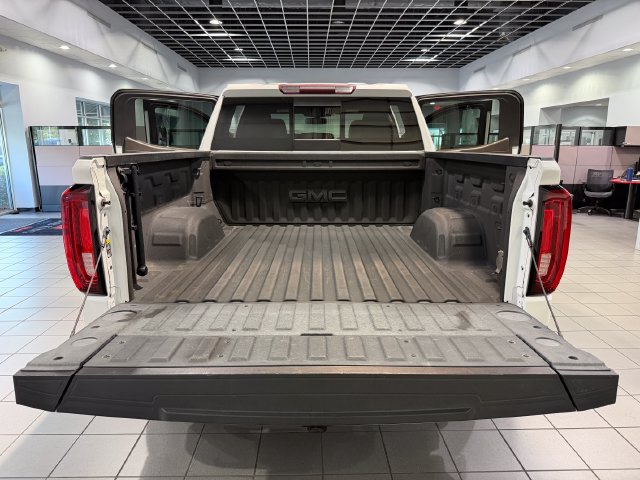 Used 2021 GMC Sierra 1500 SLT w/ SLT Convenience Package AWD/4WD image 10