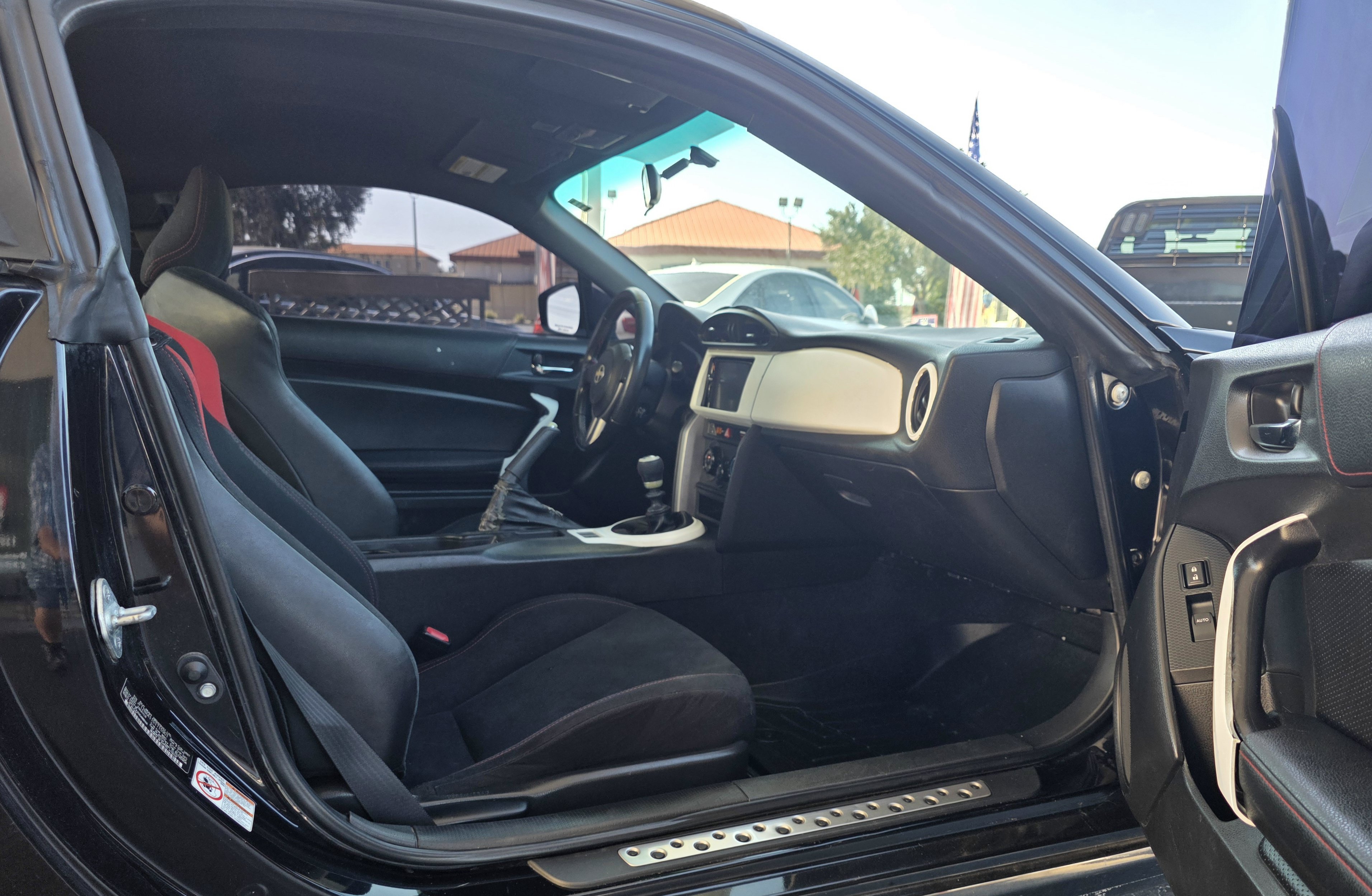Used 2013 Scion FR-S RWD image 17