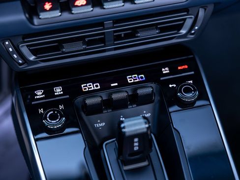 Certified 2024 Porsche 911 Turbo S AWD/4WD image 54