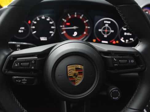 Certified 2020 Porsche 911 Carrera S RWD image 18