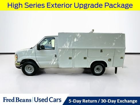 Used 2019 Ford E-350 and Econoline 350 Super Duty w/ Power Windows & Locks Group RWD image 5