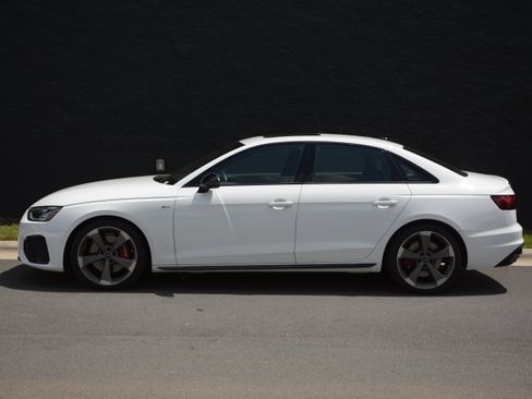 Used 2023 Audi A4 2.0T Premium Plus AWD/4WD image 2