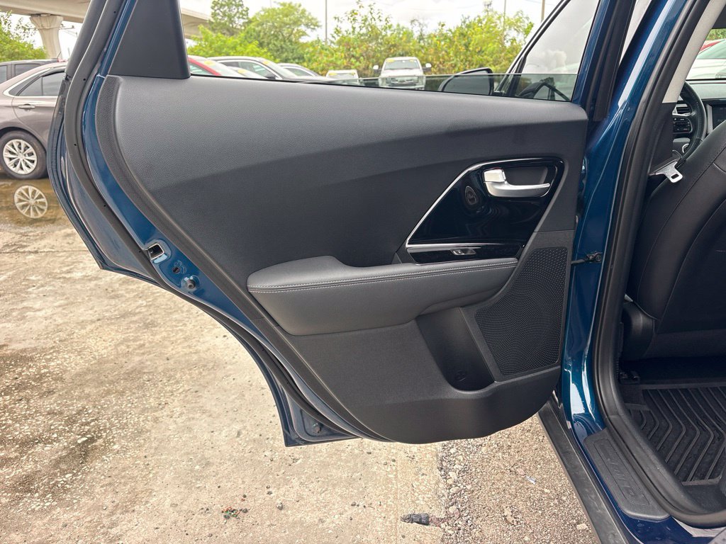 Used 2019 Kia Niro EX FWD image 13