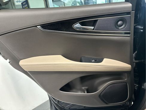 Used 2022 Lincoln Nautilus Reserve w/ Luxury Package AWD/4WD image 41