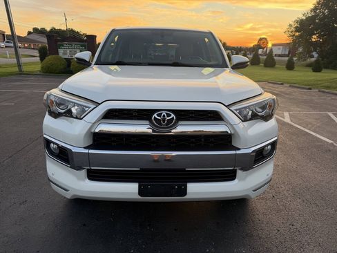 Used 2014 Toyota 4Runner Limited AWD/4WD image 11