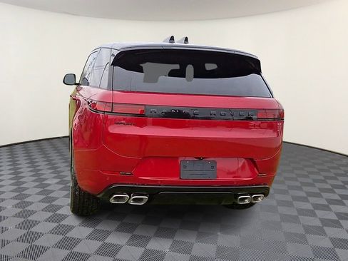 New 2025 Land Rover Range Rover Sport Dynamic SE image 7