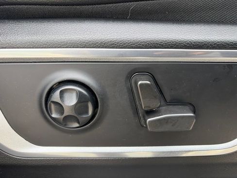 Used 2021 RAM 1500 Laramie AWD/4WD image 35