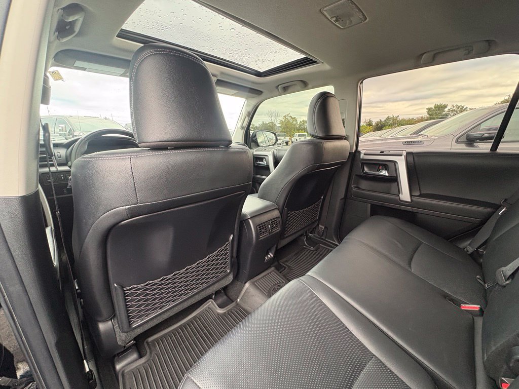 Used 2020 Toyota 4Runner Limited AWD/4WD image 27