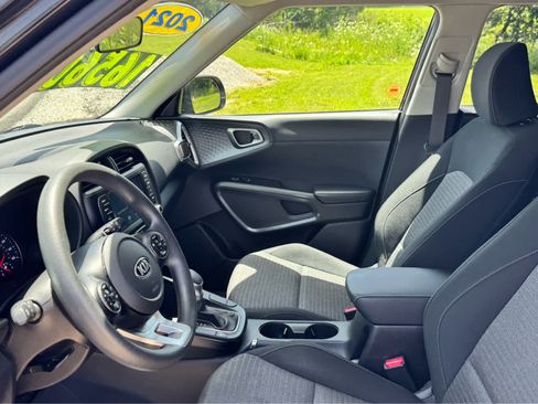 Used 2021 Kia Soul S FWD image 29