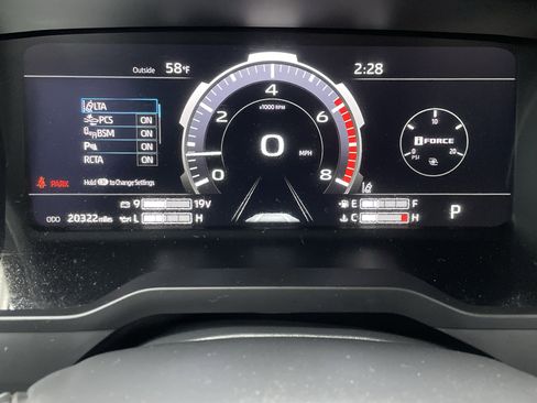 Used 2024 Toyota Tundra Limited image 30