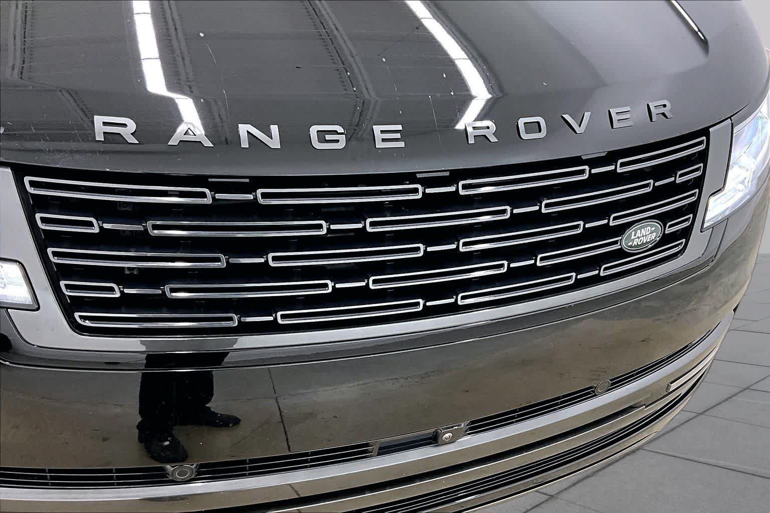 Used 2026 Land Rover Range Rover SE AWD/4WD image 28