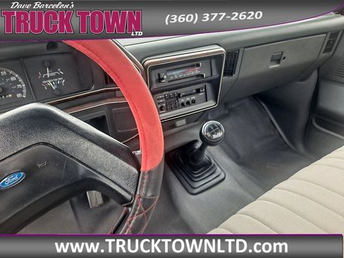 Used 1991 Ford F150 2WD Regular Cab image 14