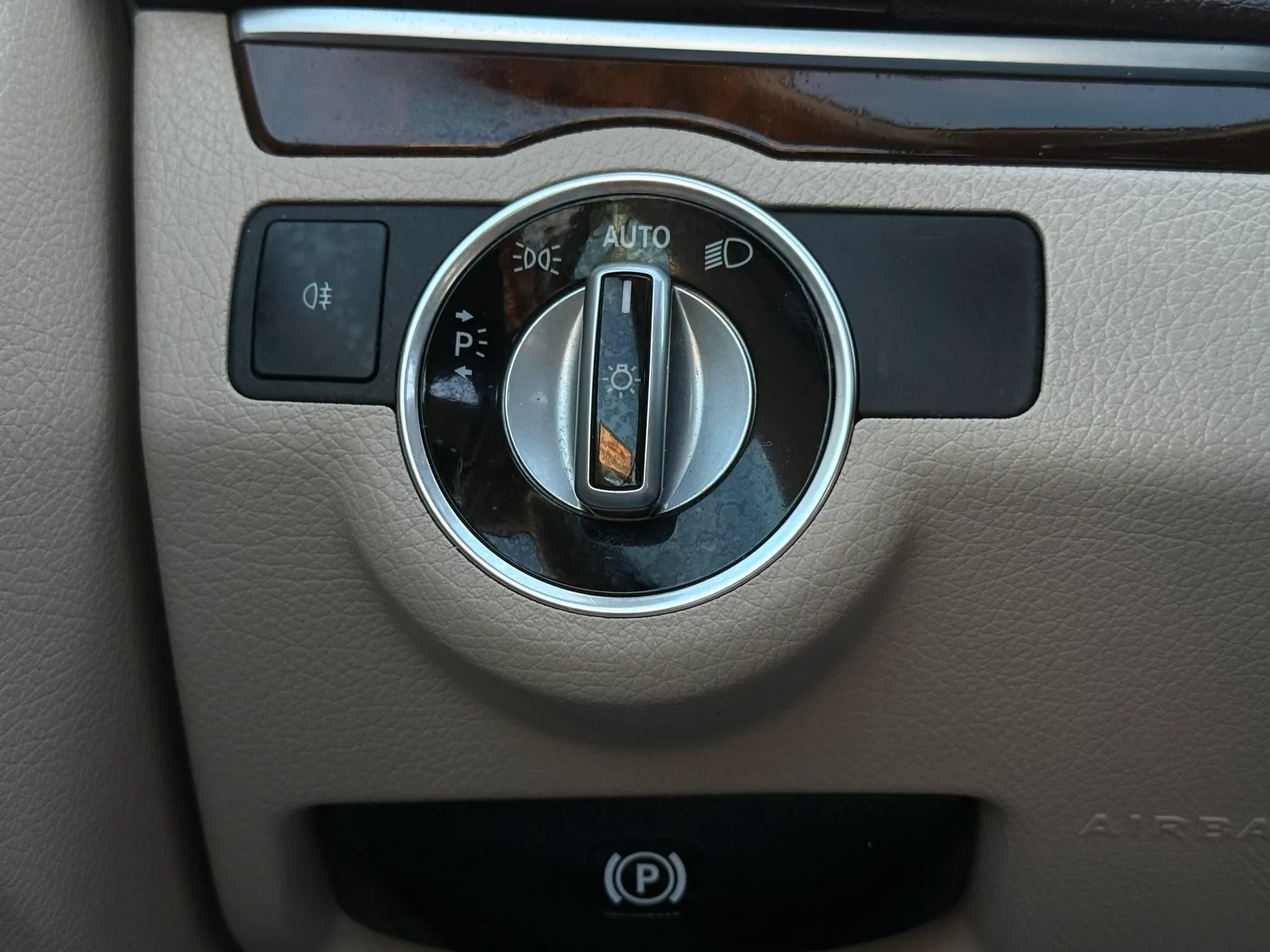Used 2014 Mercedes-Benz E 350 Coupe image 28