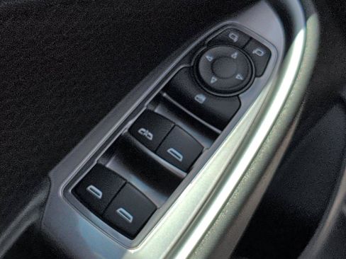 Used 2023 Chevrolet Malibu LT FWD image 15