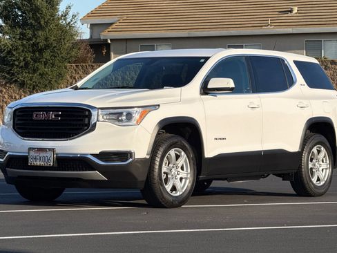 Used 2019 GMC Acadia SLE image 9