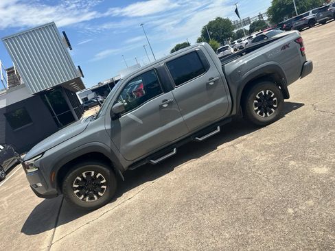 Used 2023 Nissan Frontier PRO-4X w/ Pro Convenience Package AWD/4WD image 4