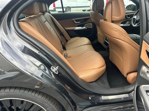 New 2026 Mercedes-Benz E 350 Sedan image 18