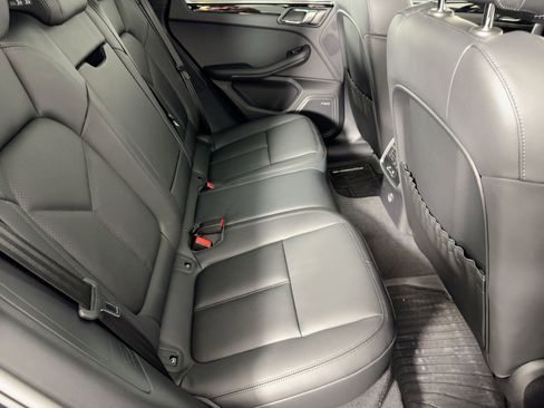 Used 2026 Porsche Macan S image 27
