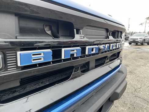 Certified 2022 Ford Bronco Outer Banks w/ Sasquatch Package image 25