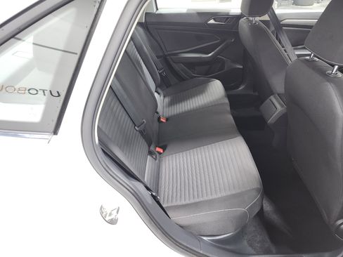 Used 2022 Volkswagen Jetta S image 18