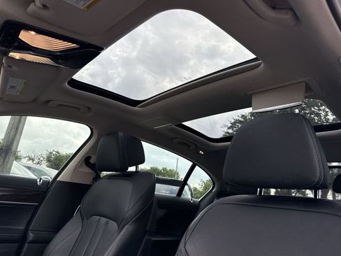 Used 2020 BMW 740i w/ Cold Weather Package RWD image 22