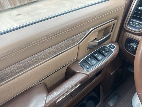 Used 2019 RAM 3500 Limited AWD/4WD image 19