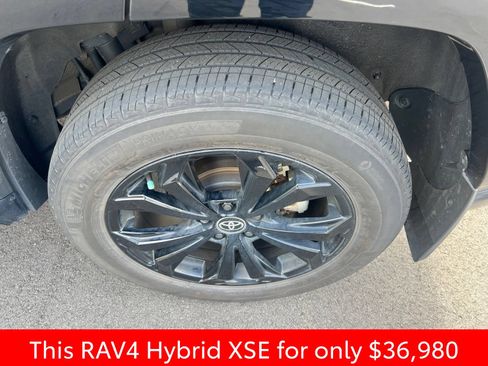 Used 2024 Toyota RAV4 XSE AWD/4WD image 16